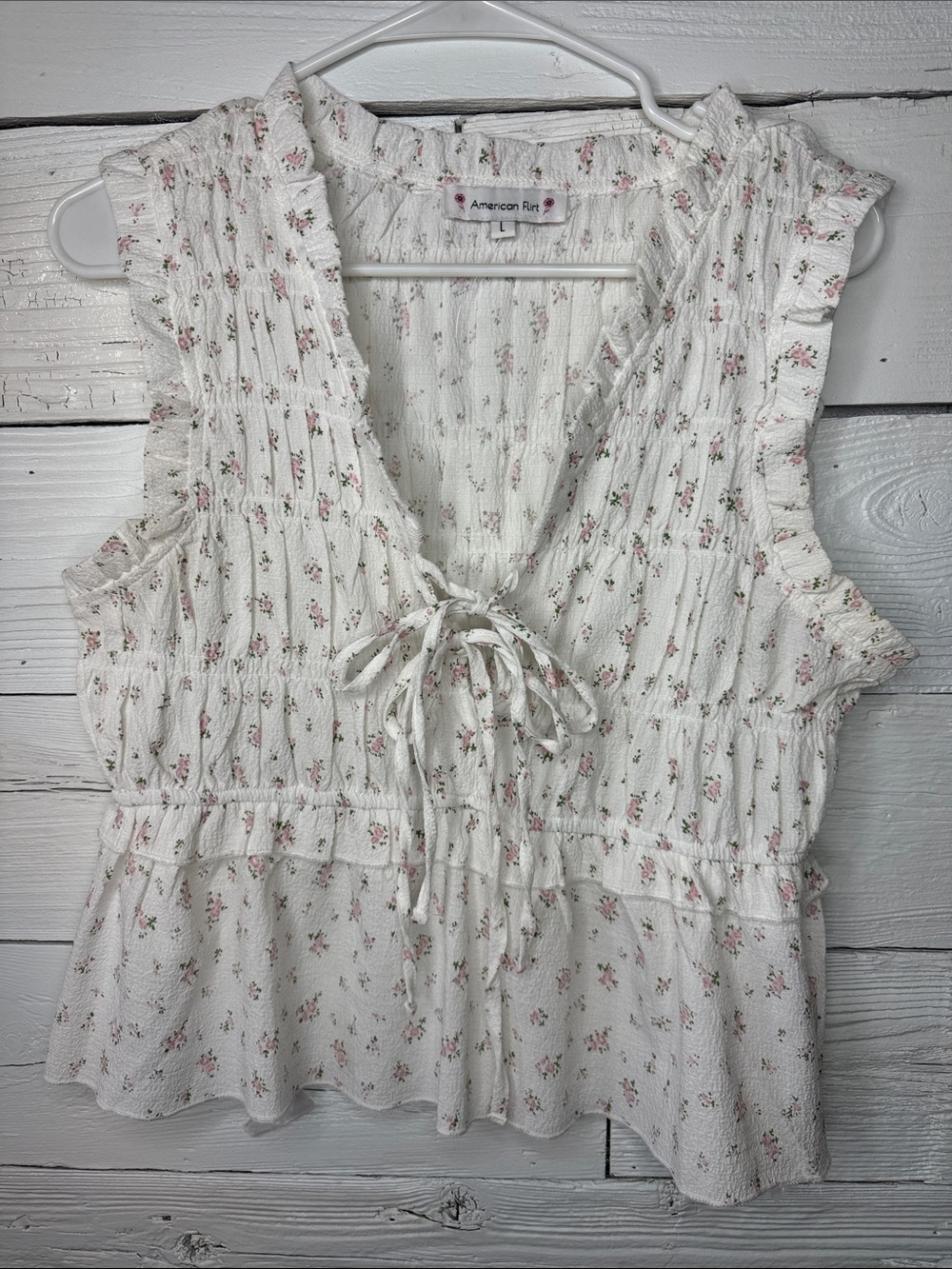 American Rift White Floral Tie-Front Smocked Sleeveless Camisole